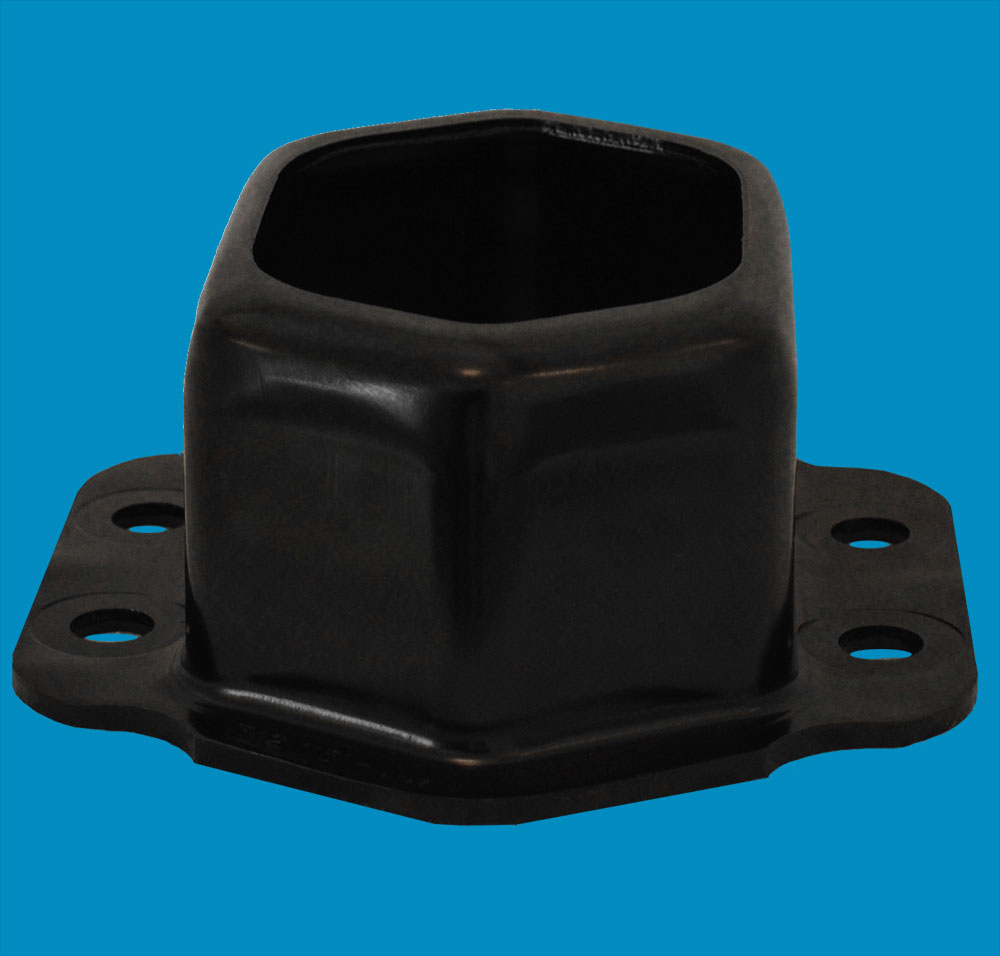 Housing for engine mounting